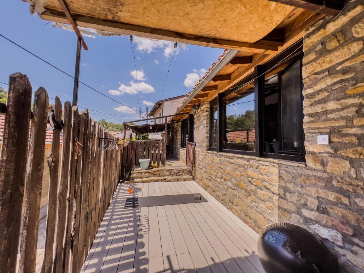The Base- Balance Hub Otel Tırnova Dış mekan fotoğraf